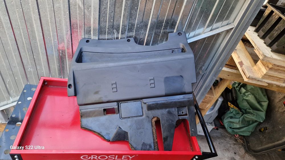 Schowek Półka Kierowcy Audi 80 B4 Przed Lift