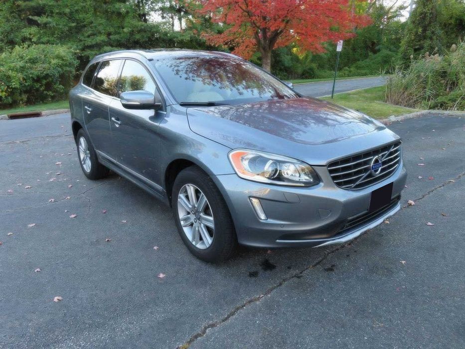 Volvo XC60      2016