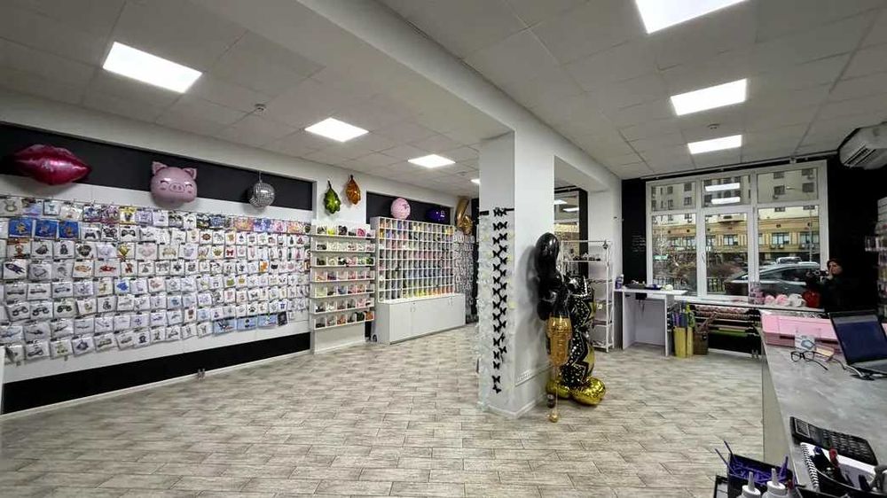 ЦЕНТР, з орендарем, приміщення 81 кв.м, вул.Полтавська 10