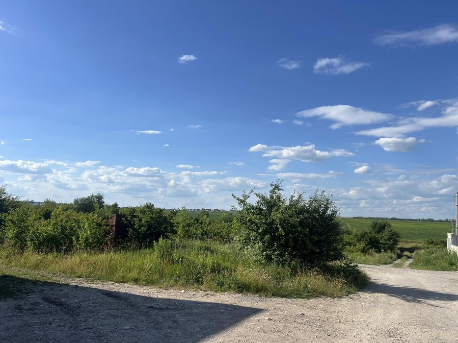 Продам ділянку Смиківці