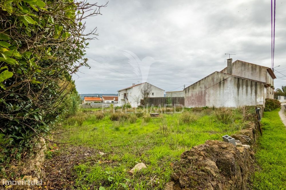 Terreno em Turquel para Comprar