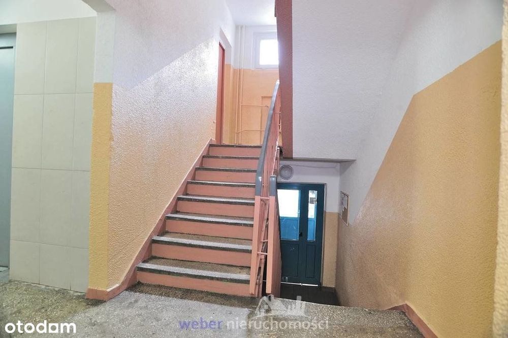 Komfortowa kawalerka przy ul. Walecznych