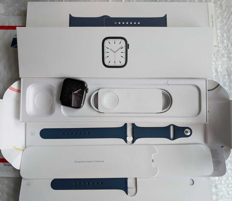 Стан нових Like New Stainless Steel Apple Watch 7 45 mm Graphite