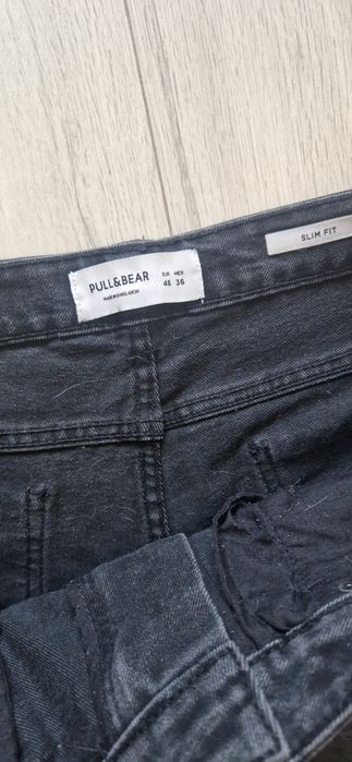 Pull&Bear  XL.  .