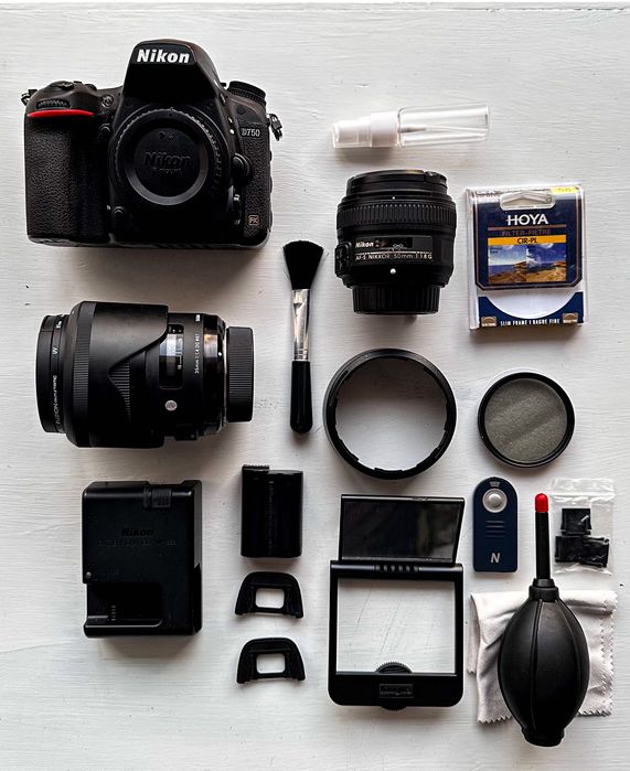 Камера Nikon D750