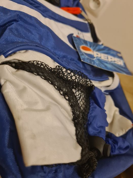 Nerka saszetka Pepsi z metką