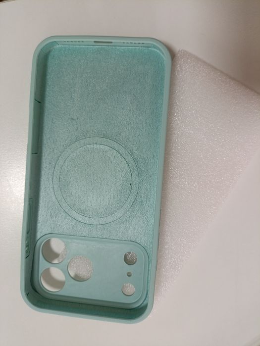 Чохол на iPhone 17 Pro Max