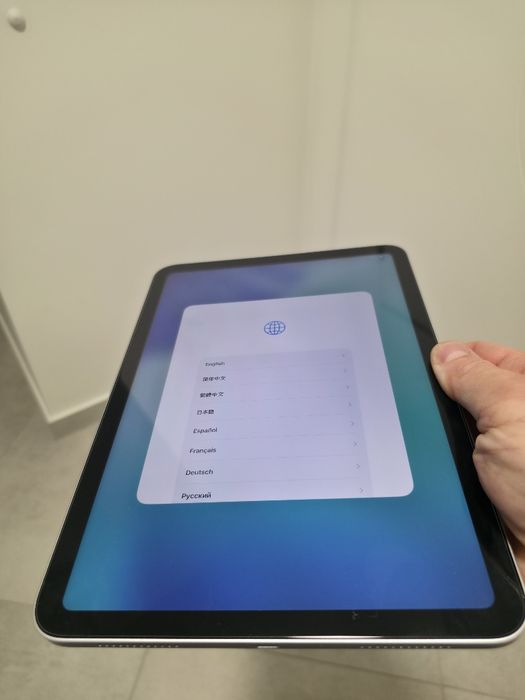 iPad 11 (А16). 128GB 2025 рік. Silver. Як новий Без обмежень. Батарея 4 цикли. Гарантія