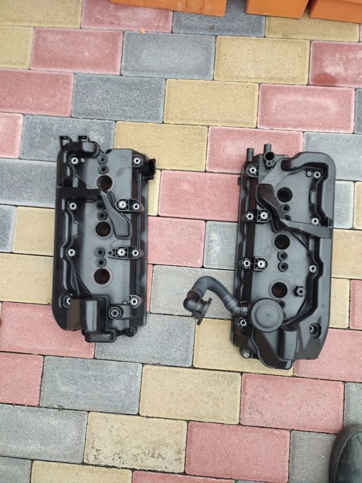 Клапанна кришка Ауди ку7