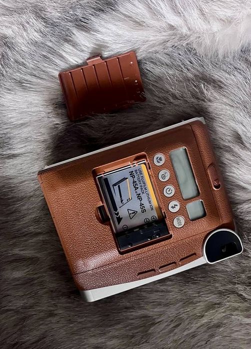 Фотоапарат Fujifilm instax mini90