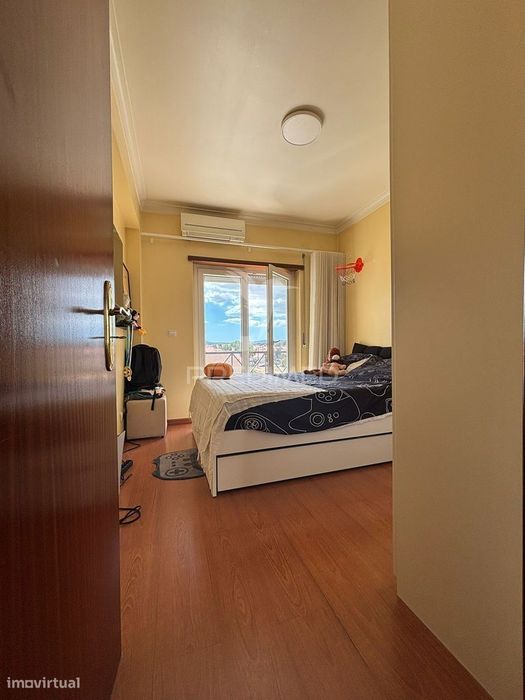T2 no Centro da Quinta do Conde — 299.990€