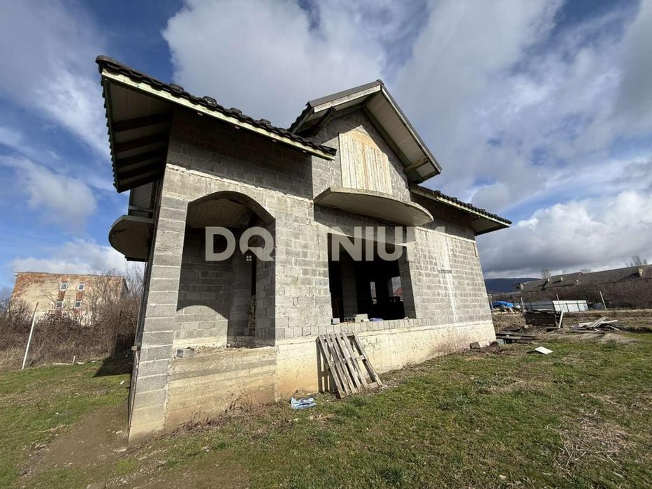 Продаж сучасної новобудови у м. Виноградів
