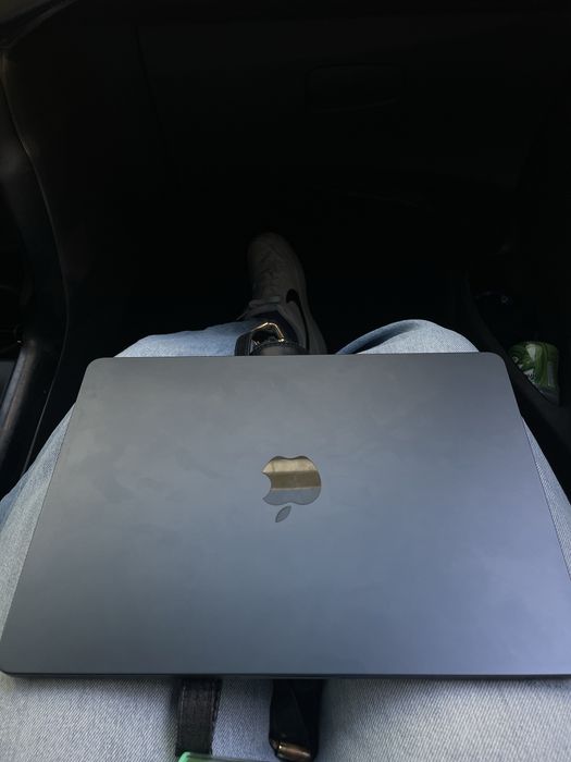 MacBook Air 13” 2024