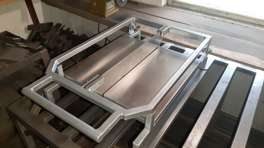 Сырорезка,ломтерезка для магазинов