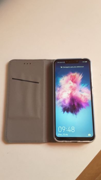 Telefon komórkowy Huawei kolor ZŁOTY plus nowe etui