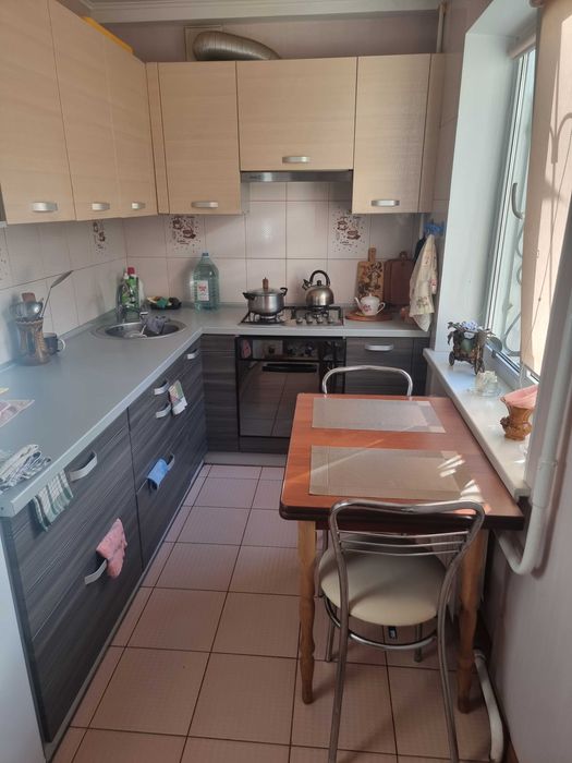 Сдаётся  однокомнатная квартира на Космосе (не для вечеринок) УЮТНАЯ..