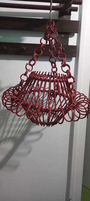 Oryginalny abażur wiklinowy - czerwony