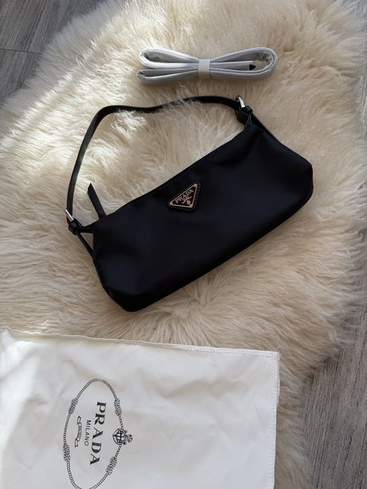 Torebka czarna Prada