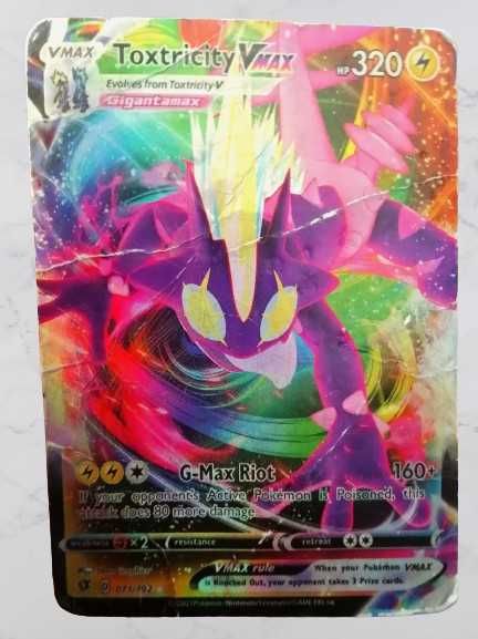 Toxtricity Vmax Pokemon Card