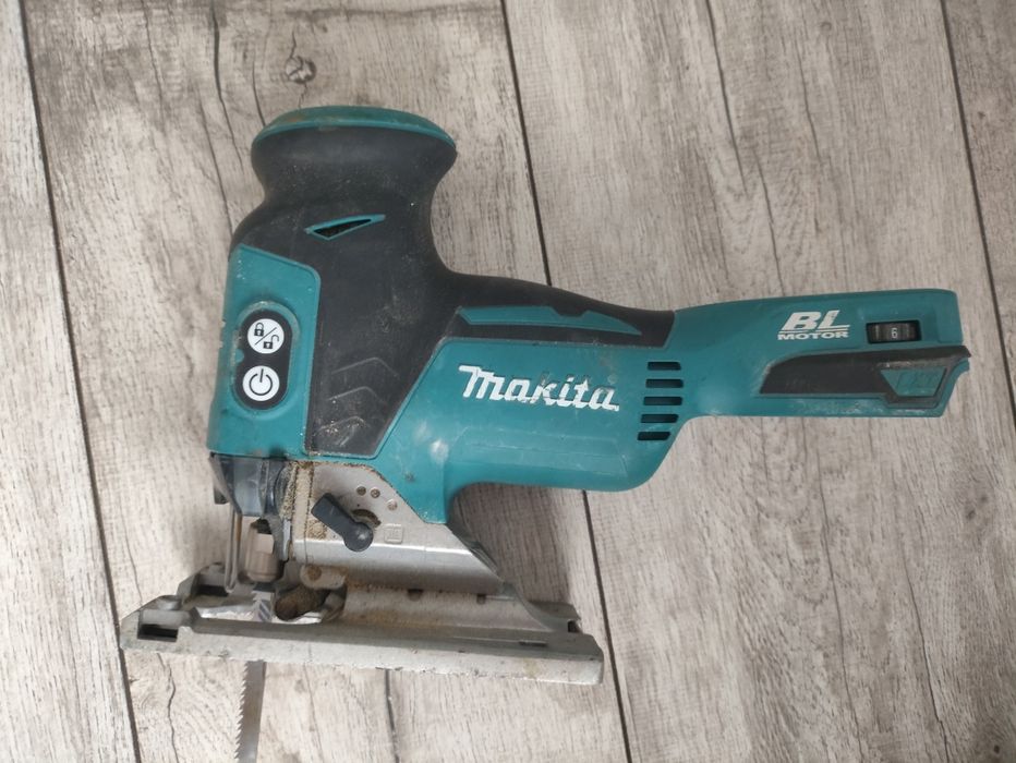 MAKITA DJV181Z akumulatorowa wyrzynarka 18V LXT BODY