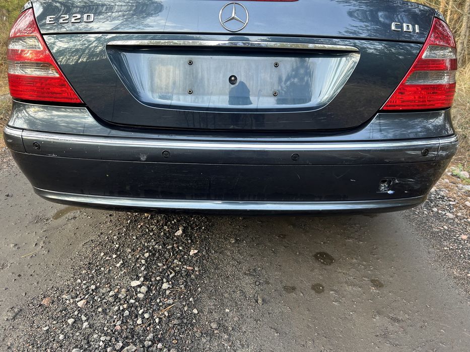 Кришка багажника седан ляда w211 mercedes колір 189
