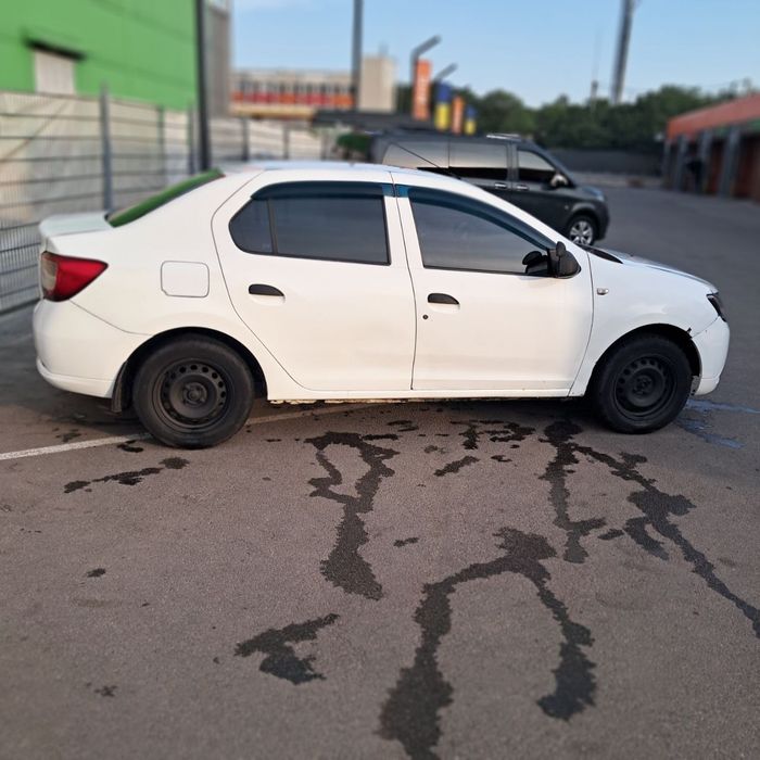 Продам Рено Логан