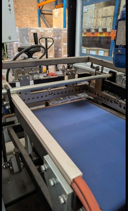 Автоматична термоусадка. Термоусадка . Упаковщик.Minipack. Pratika