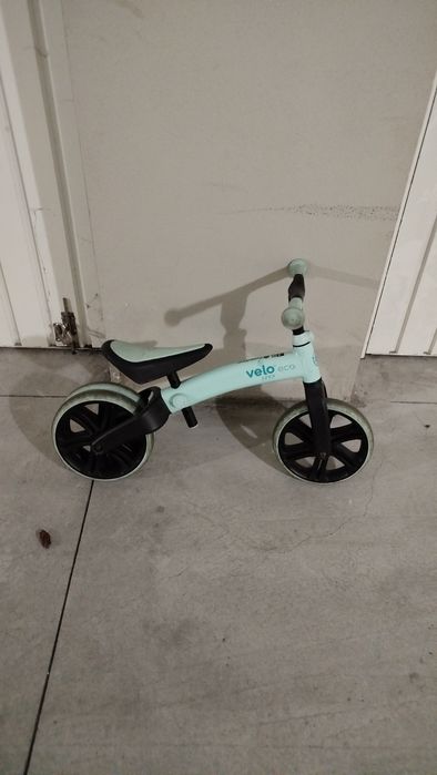 Bicicleta equilíbrio Yvolution Velo Junior