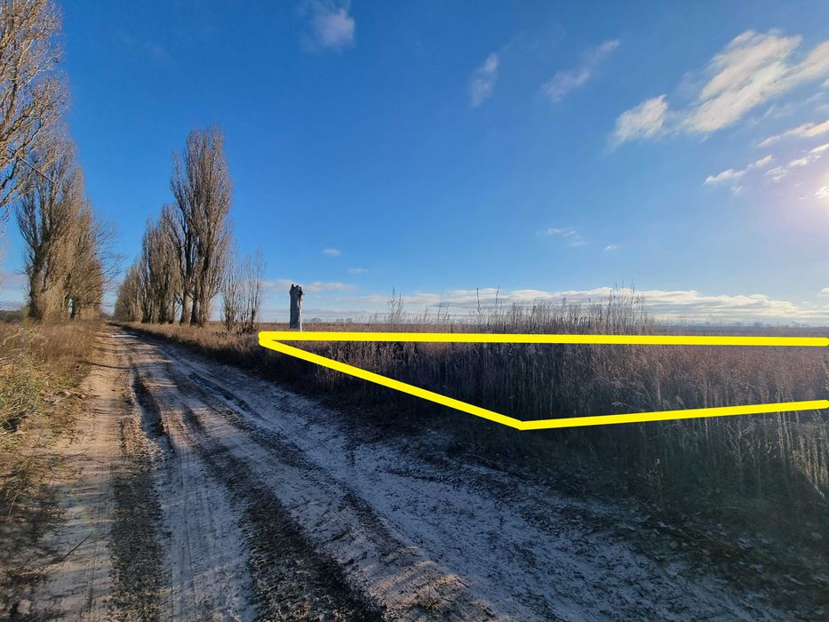 Щасливе Ділянка під житлову або комерційну забудову  58сот