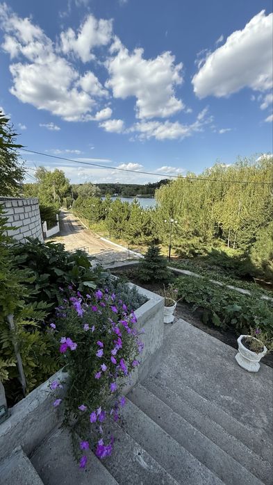 Продам будинок на березі річки Сура