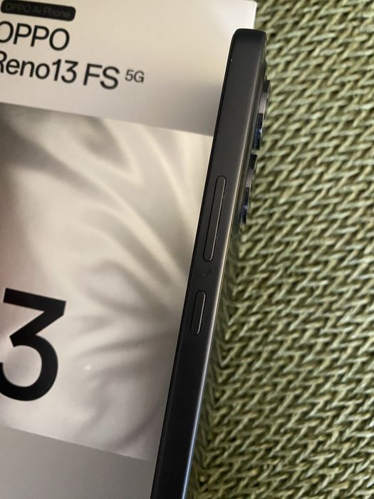 Oppo Reno 13 FS 5 G