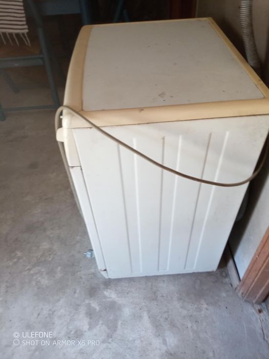 Máquina de lavar a roupa