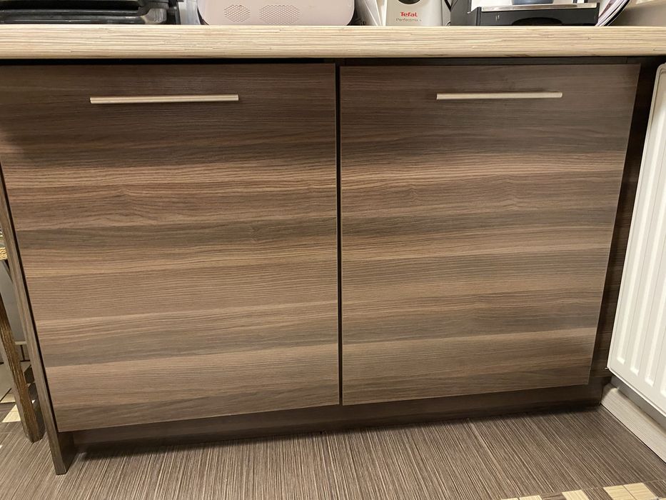 Zestaw mebli kuchennych