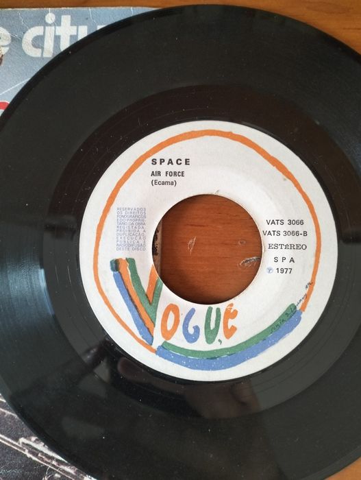Disco de vinil single Space434857869816647681