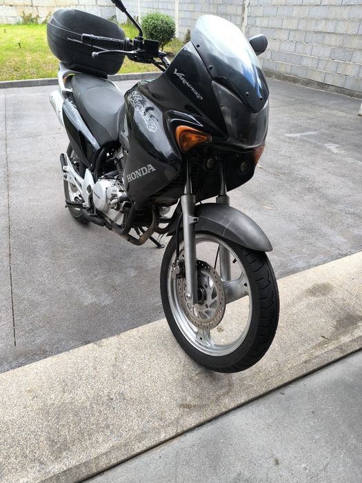 Honda Varadero XL 125 ( Não Trabalha)