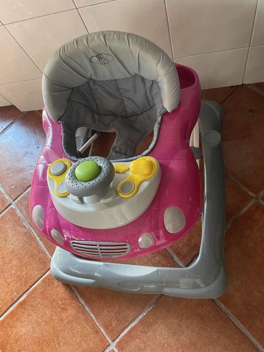 Andarilho como  novo com rodas vários niveis de altura
