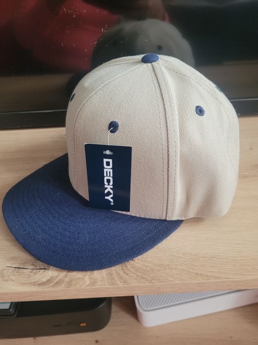 Czapka z daszkiem Decky