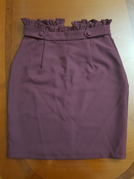 Спідниця Amisu дуже гарна.
