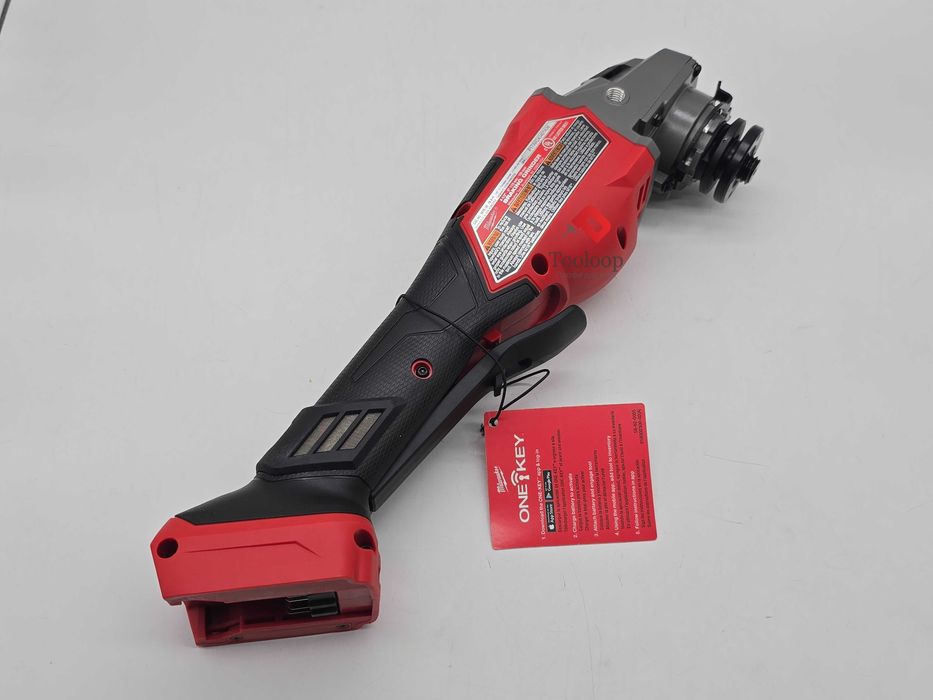 Milwaukee 3672 Аккумуляторная бесщеточная болгарка/Новая /В Наличии !!