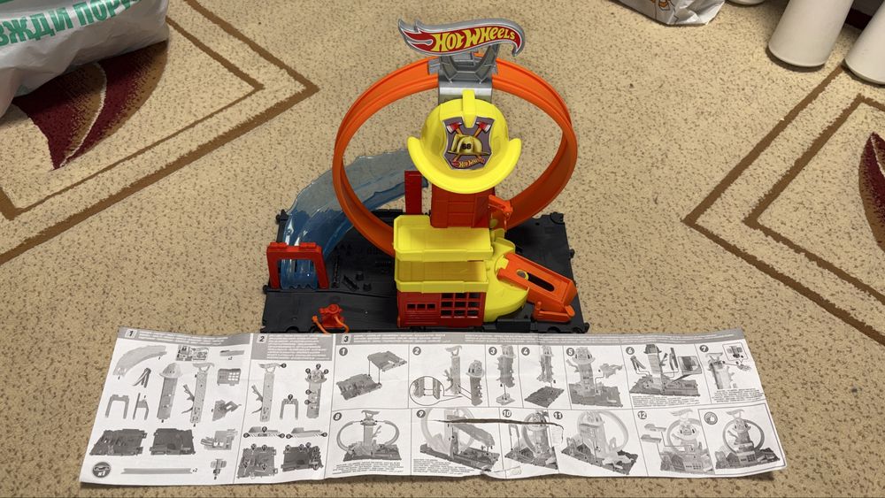 Трек Hot Wheels City Пожежна станція HKX41