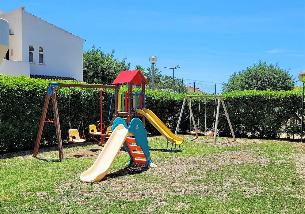 T2 com piscina para férias em Tavira