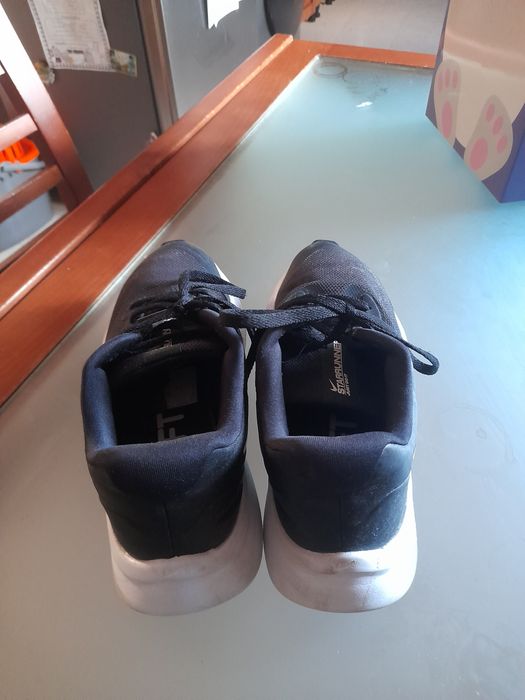 Ténis da Nike novos