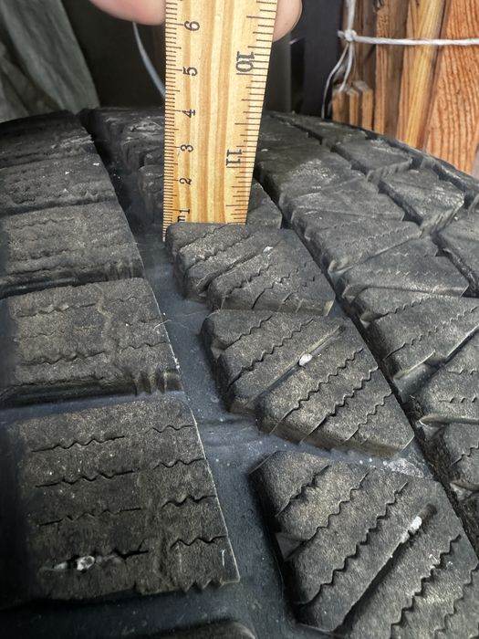 Bridgestone Blizzak DM-V3 275/40 R21 107T XL