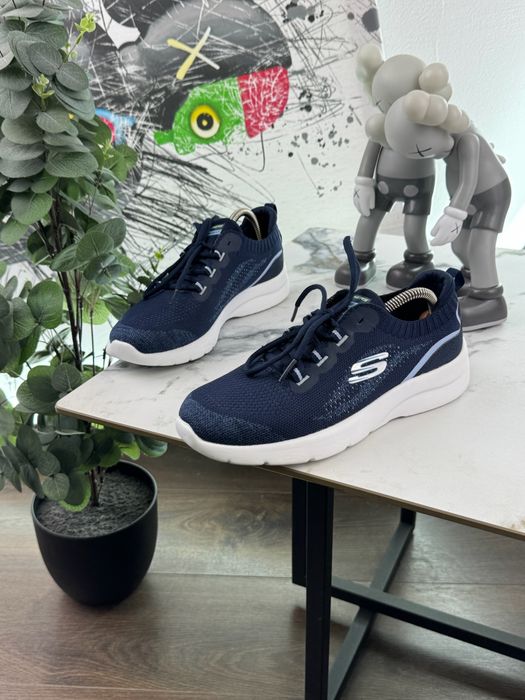 Кросівки Skechers Dynamight 38 розмір Е16367