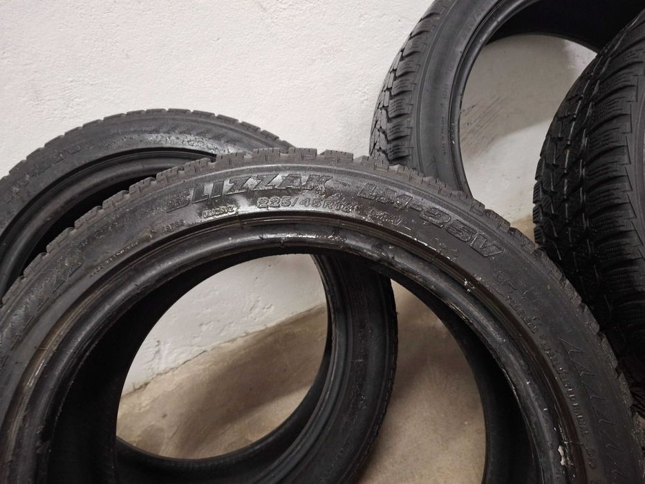 Opony zimowe 225/45/18, cena za komplet