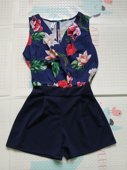 Комбінезон жіночий.