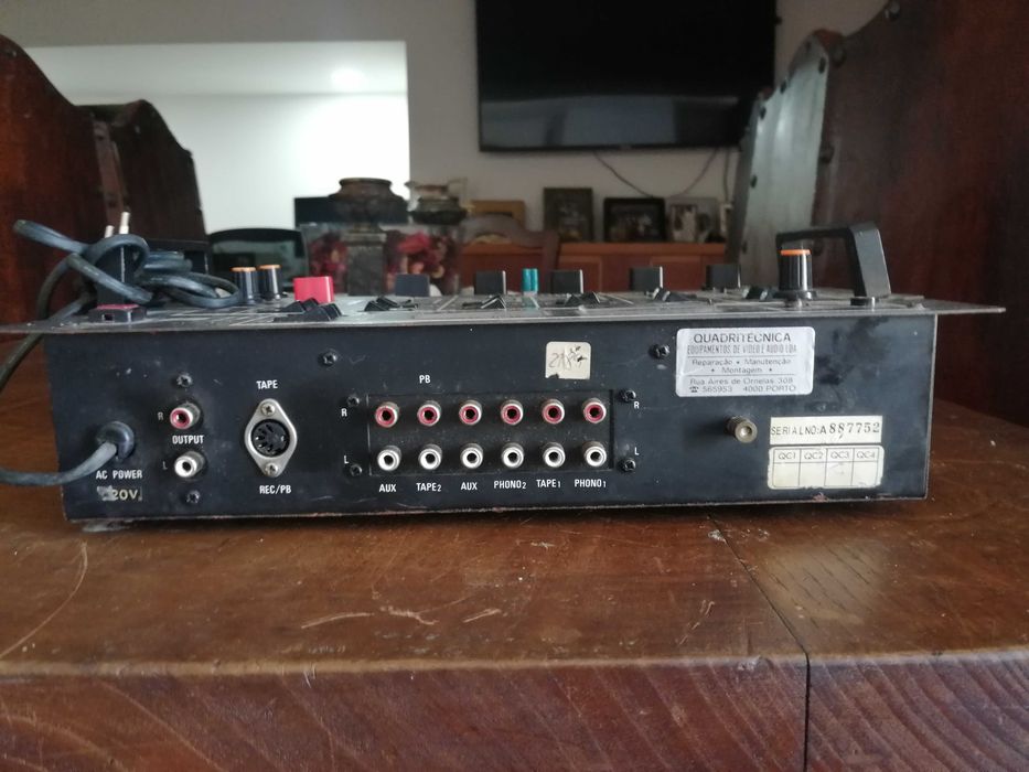 SA-90 Mixing Table64751548341762121