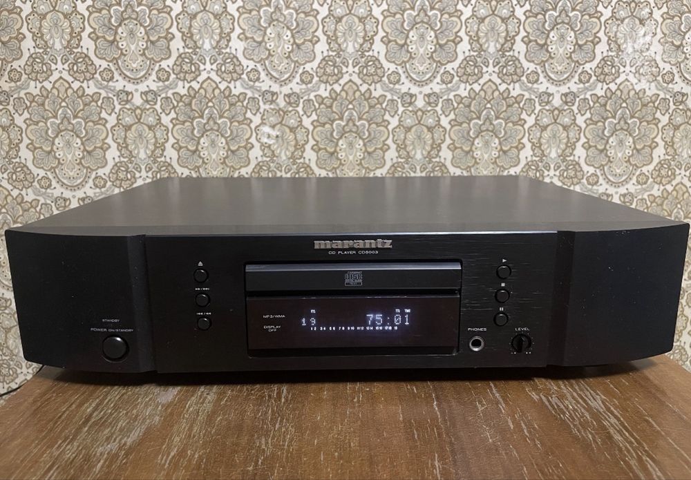 CD-програвач Marantz CD 5003 програвач дисків чорний