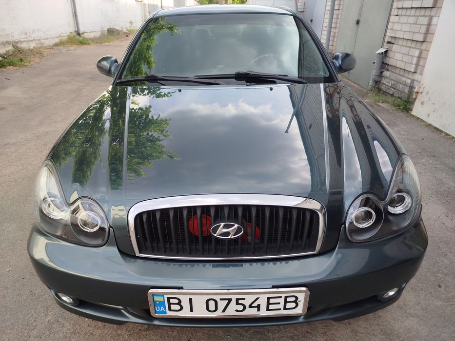 Hyundai sonata ef