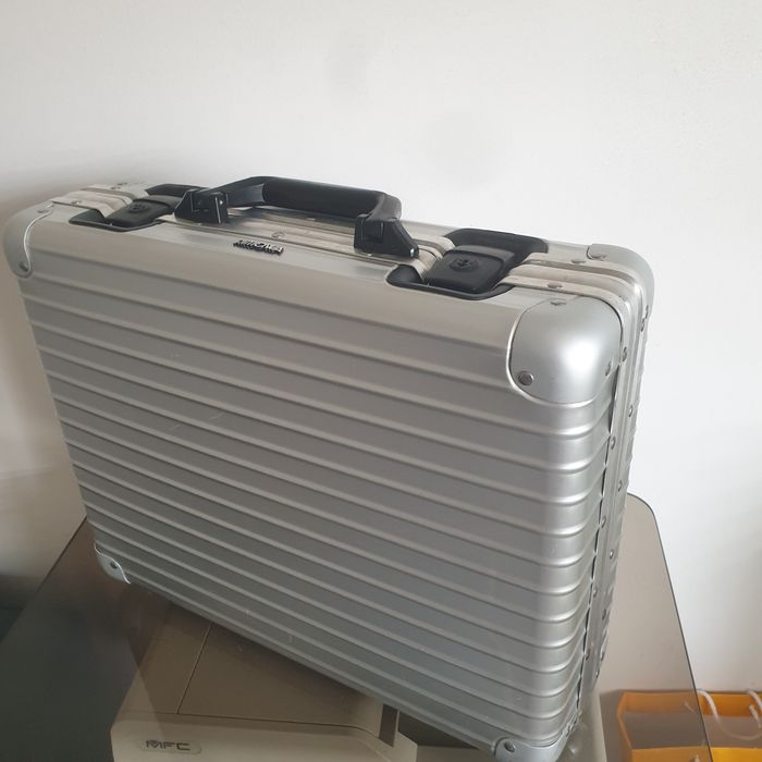 RIMOWA  walizka neseser biznesowy aluminium